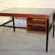 Bureau en formica