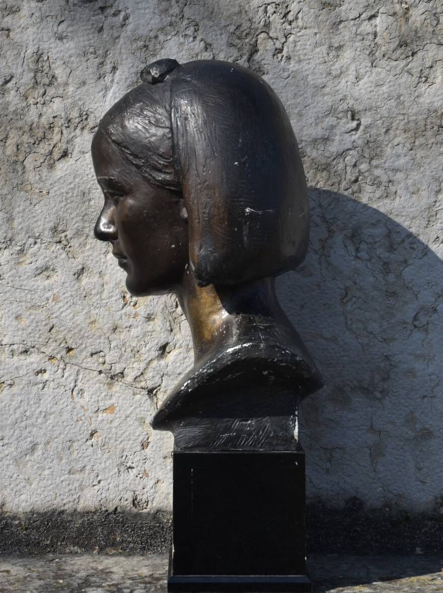 Gabriel Rispal, Bust of a Young Woman (circa 1960)