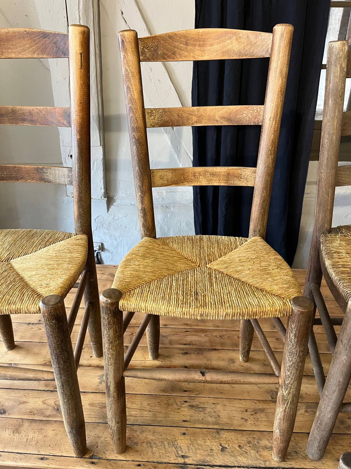 Lot of 6 straw chairs from the end of the 19th century
