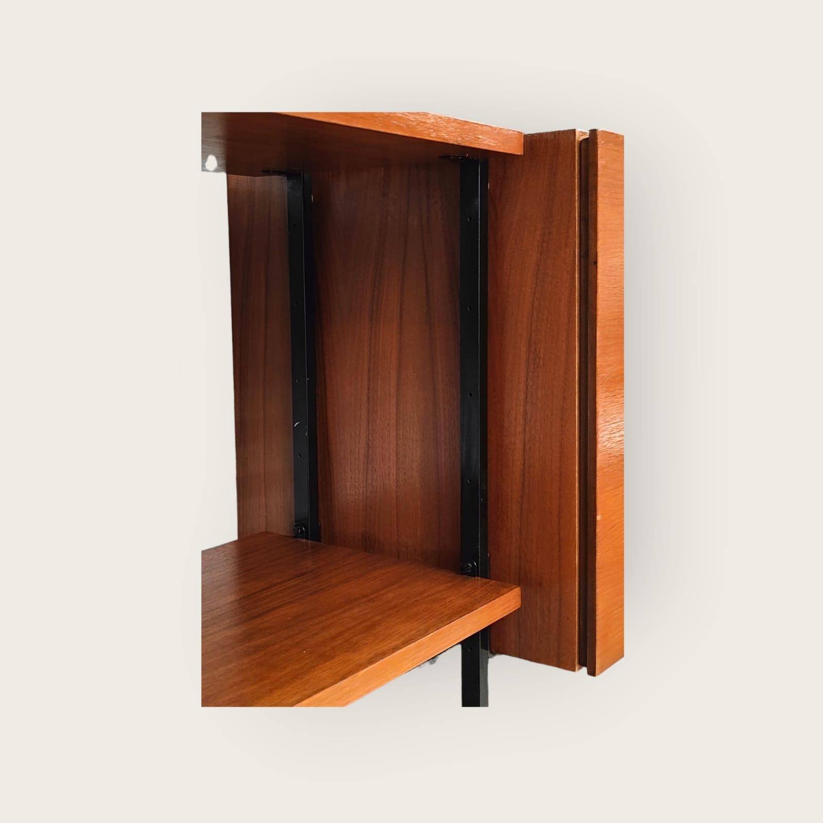 Système mural du milieu du siècle