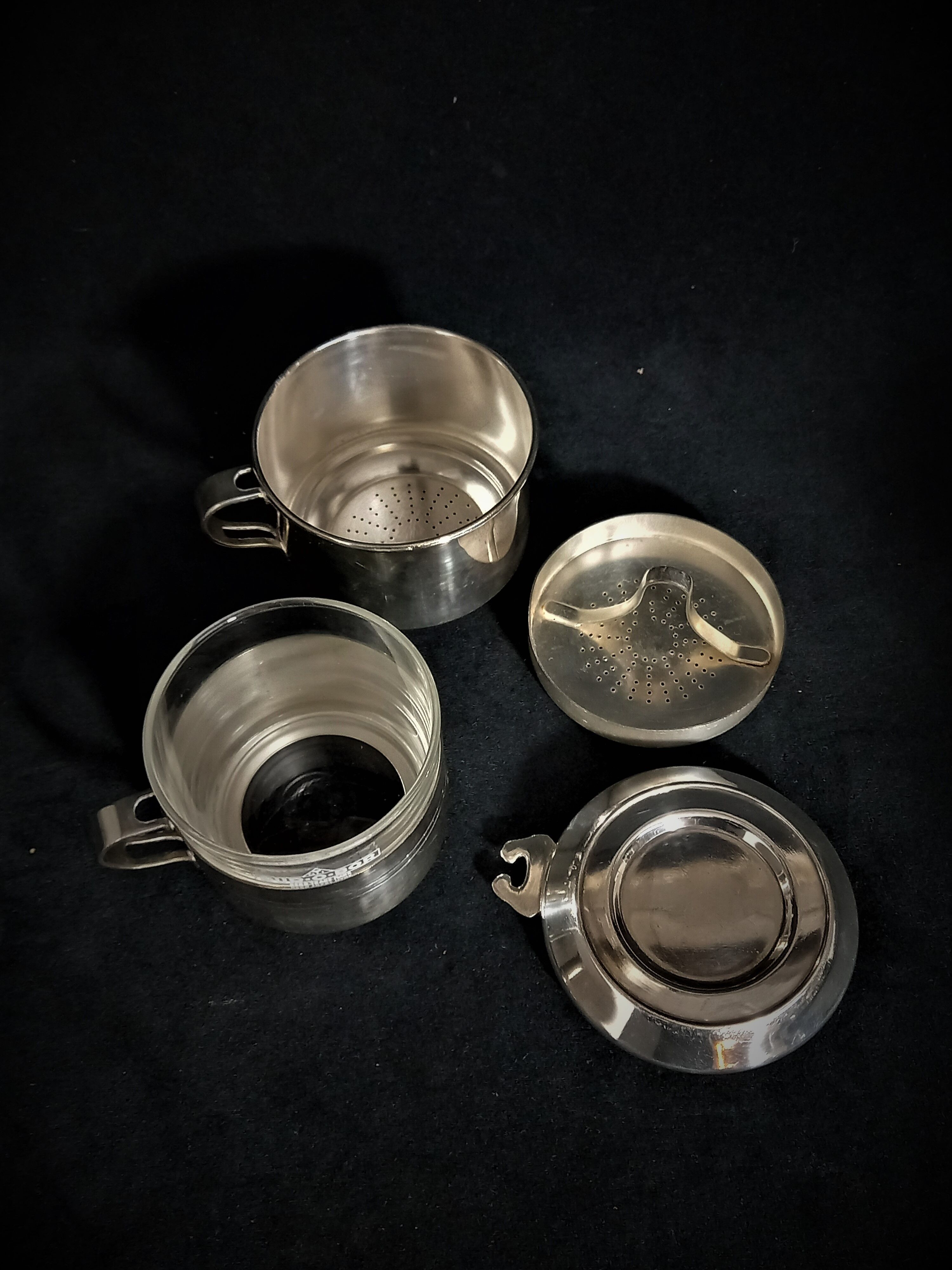 Ensemble de tasses café-filtre dur-o-bor avec sucrière et pot de lait