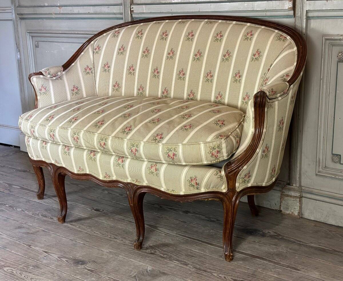 Louis XV style carved wooden basket bench, circa 1880