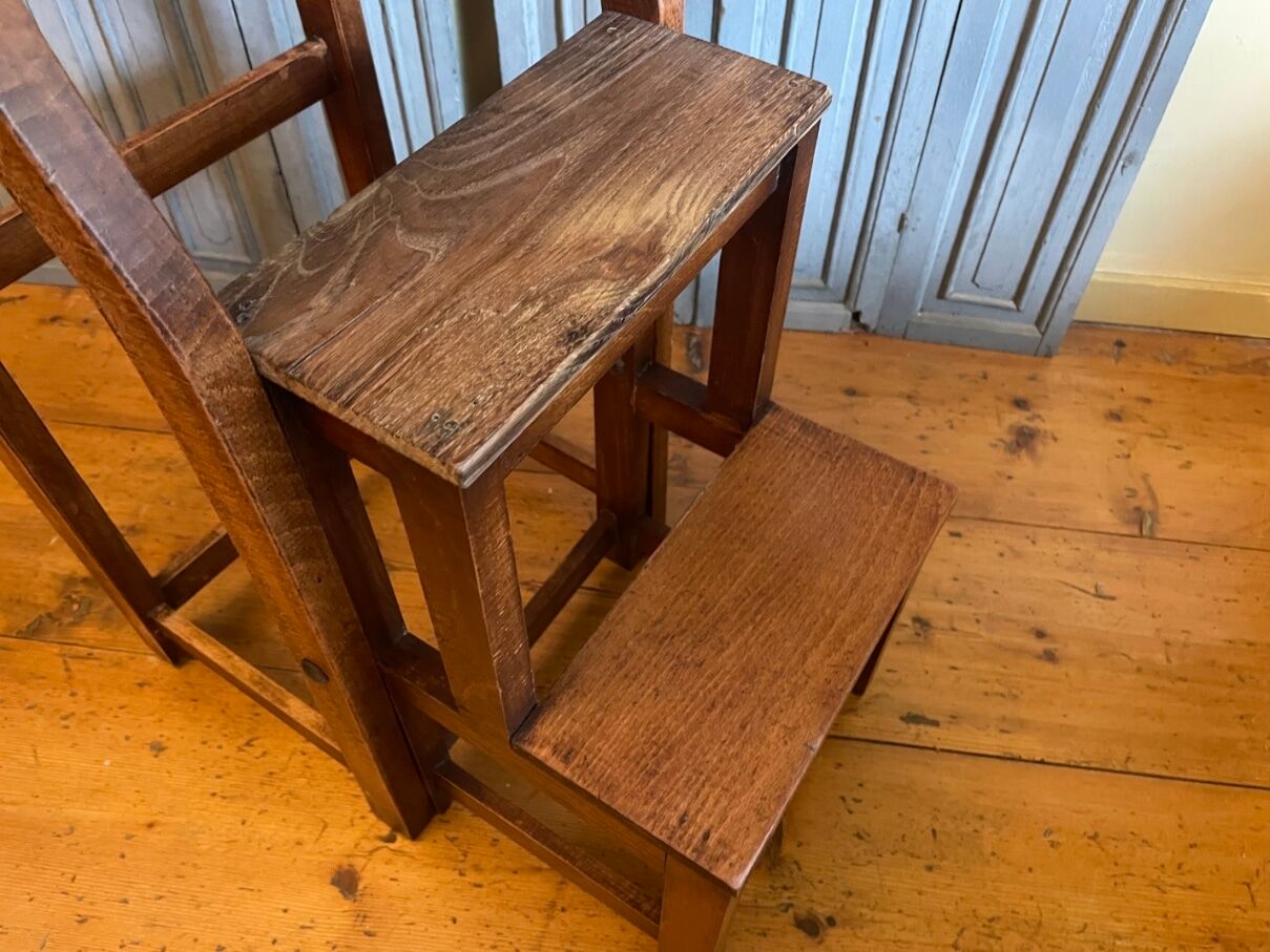 Tabouret/escabeau bibliothèque French