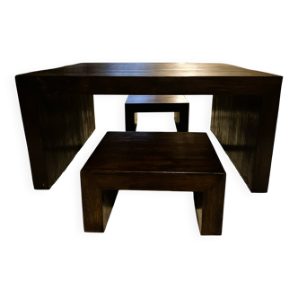 Selling a coffee table and two dark wooden stools.