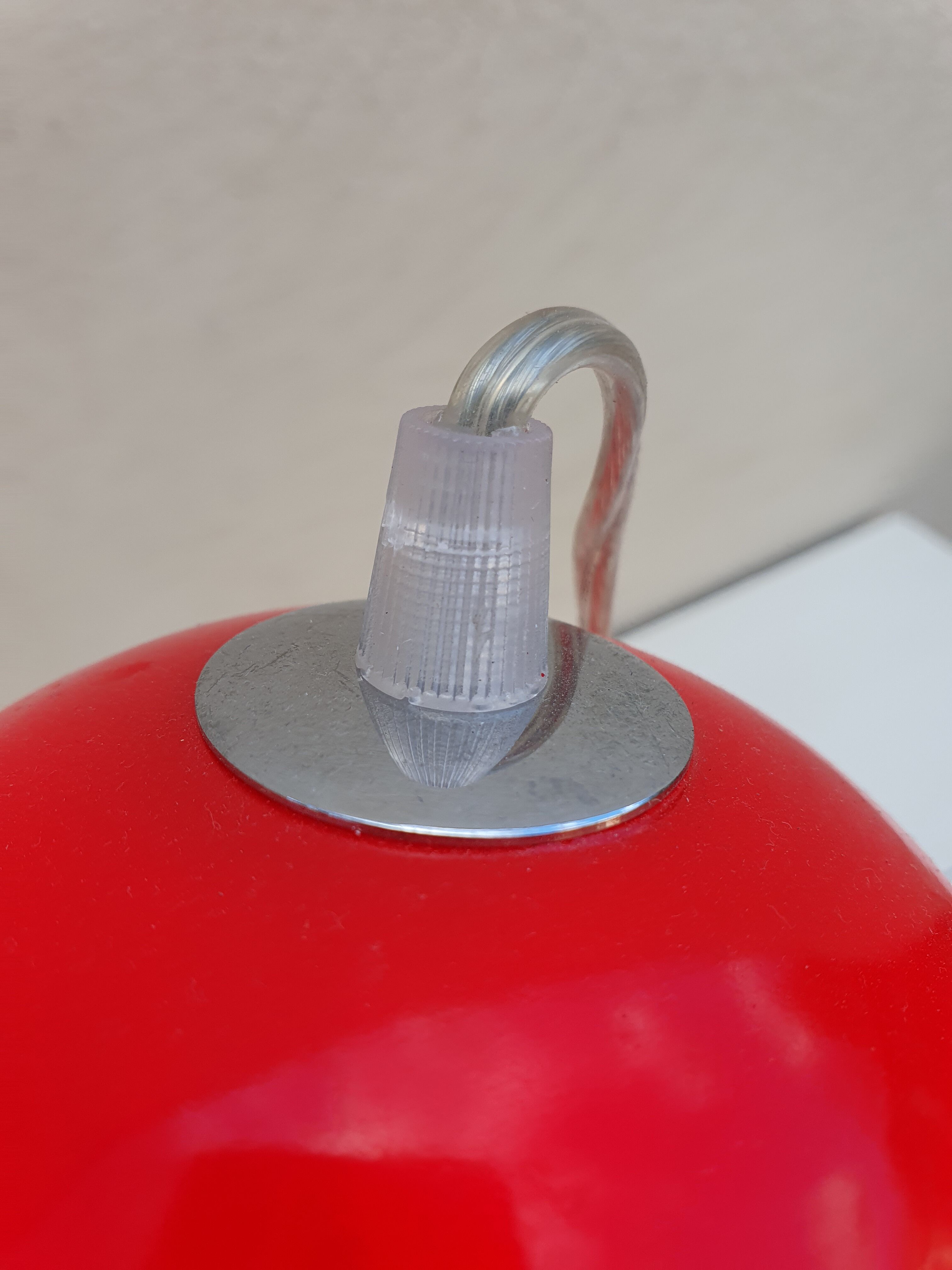 Desk lamp gnaws Eyeball Habitat