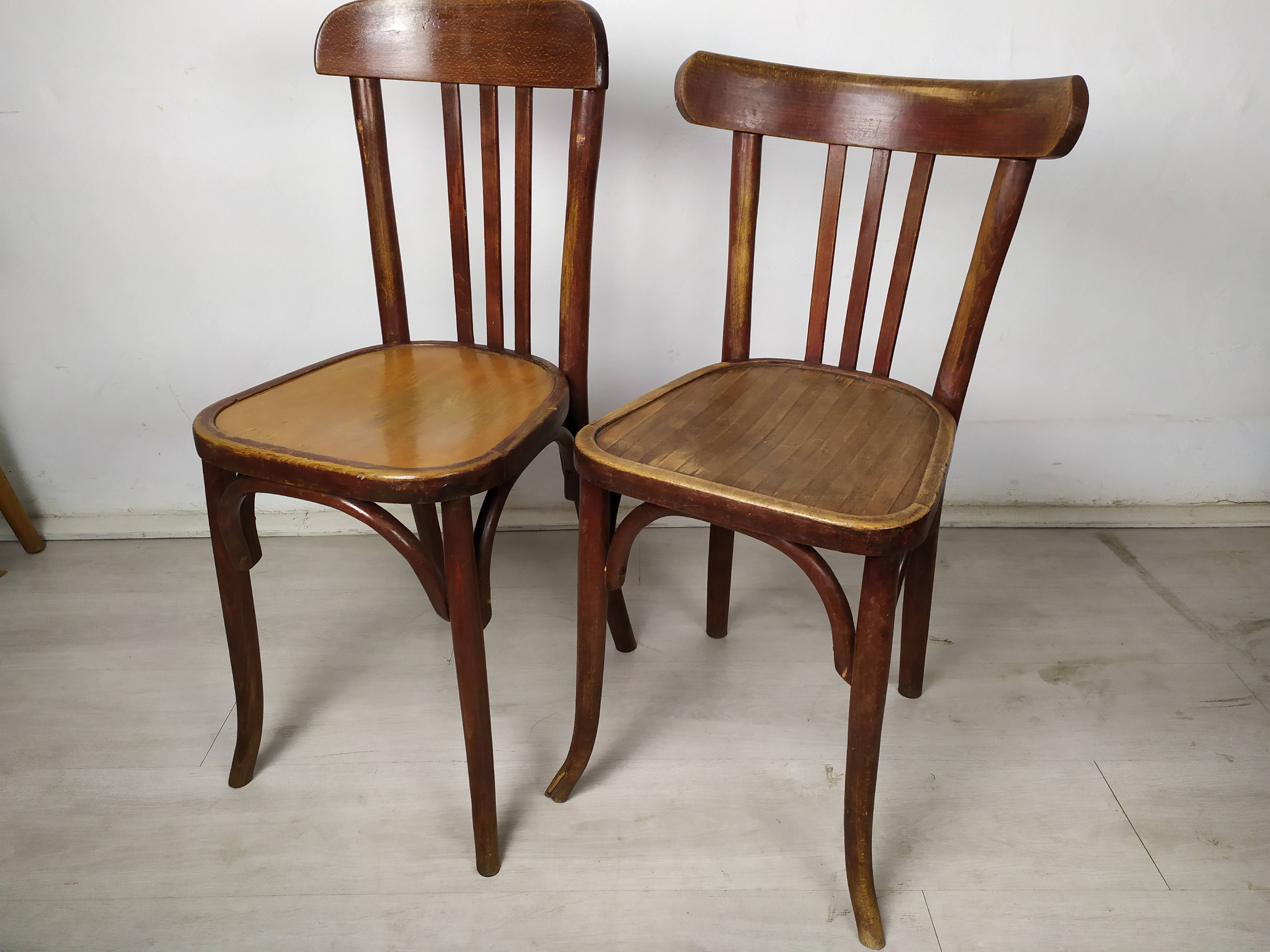 Lot de 12 chaises bistrot