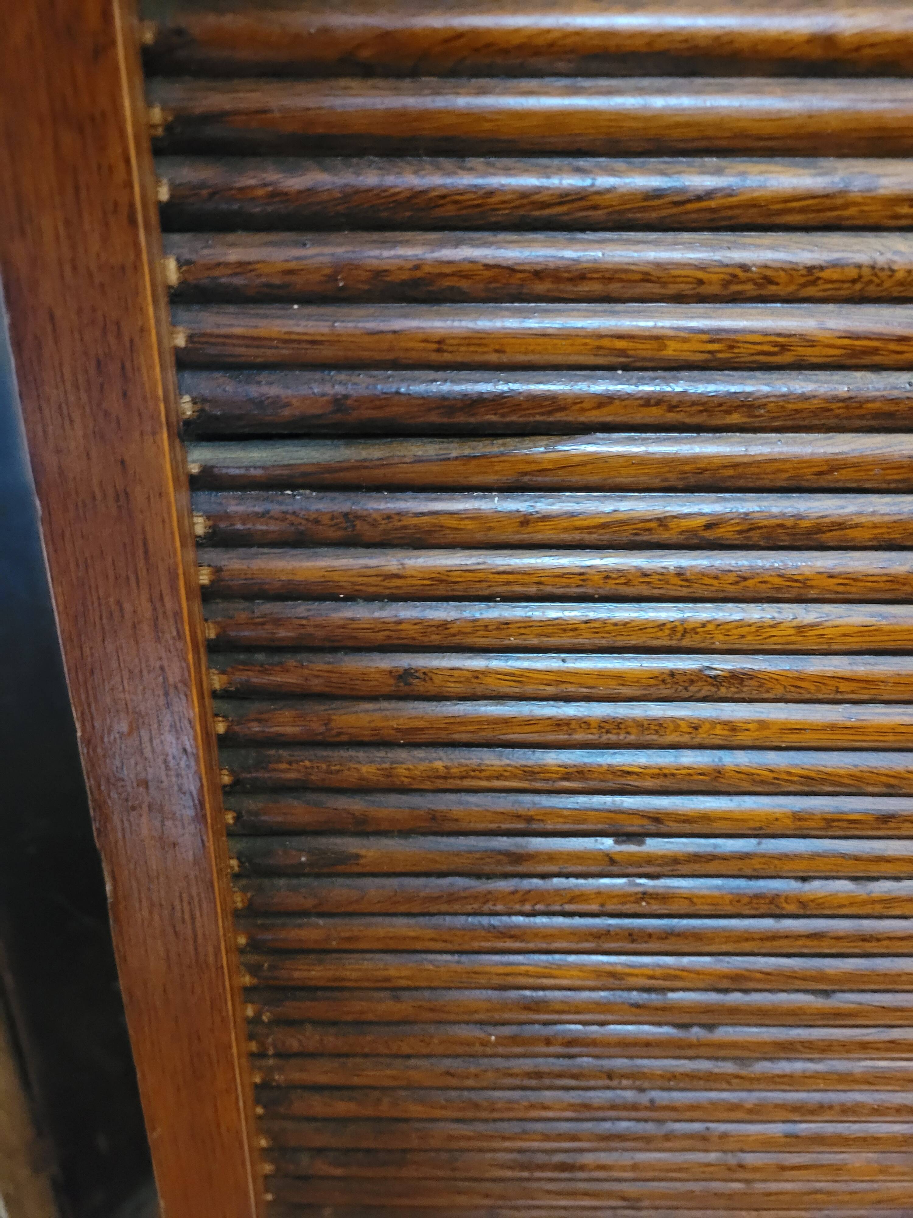 Old oak triple curtain binder