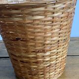 Rattan wastebasket