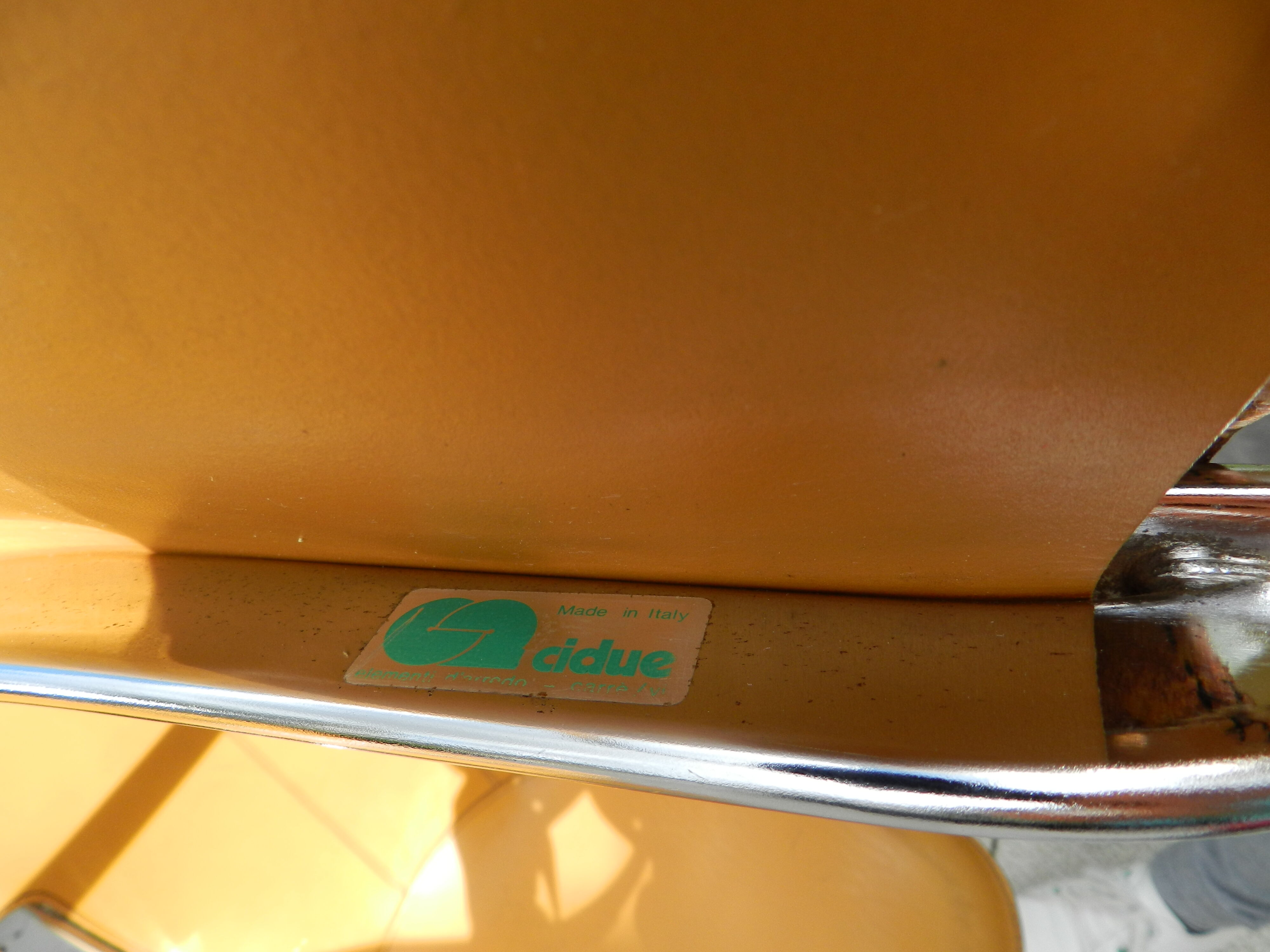 Ensembe de 4 chaises pour Cidue années 70