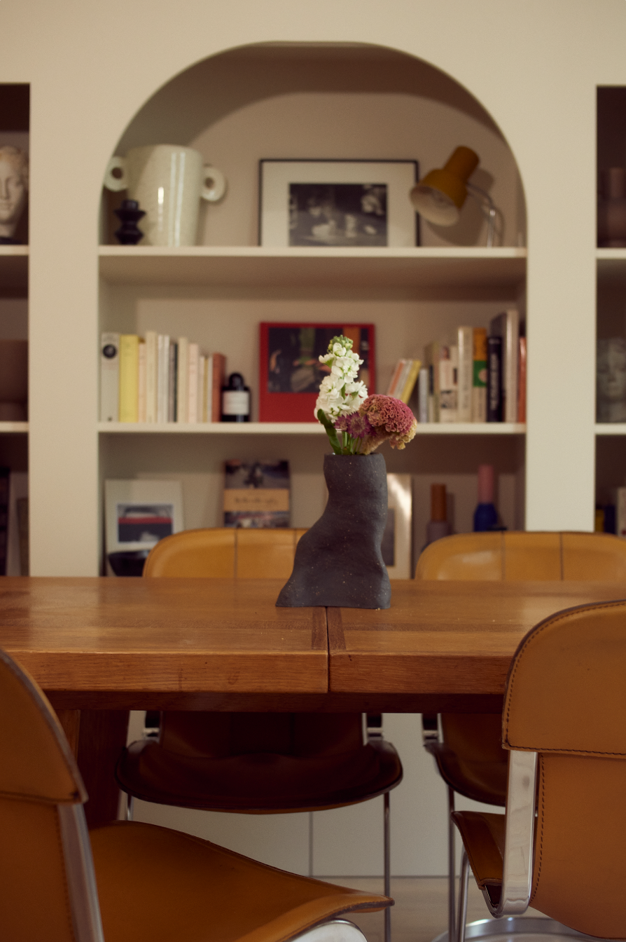 Meander Granite Vase - Sophie Parachey