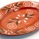 Artisanal oval dish of Portugal in glazed and flowery clay