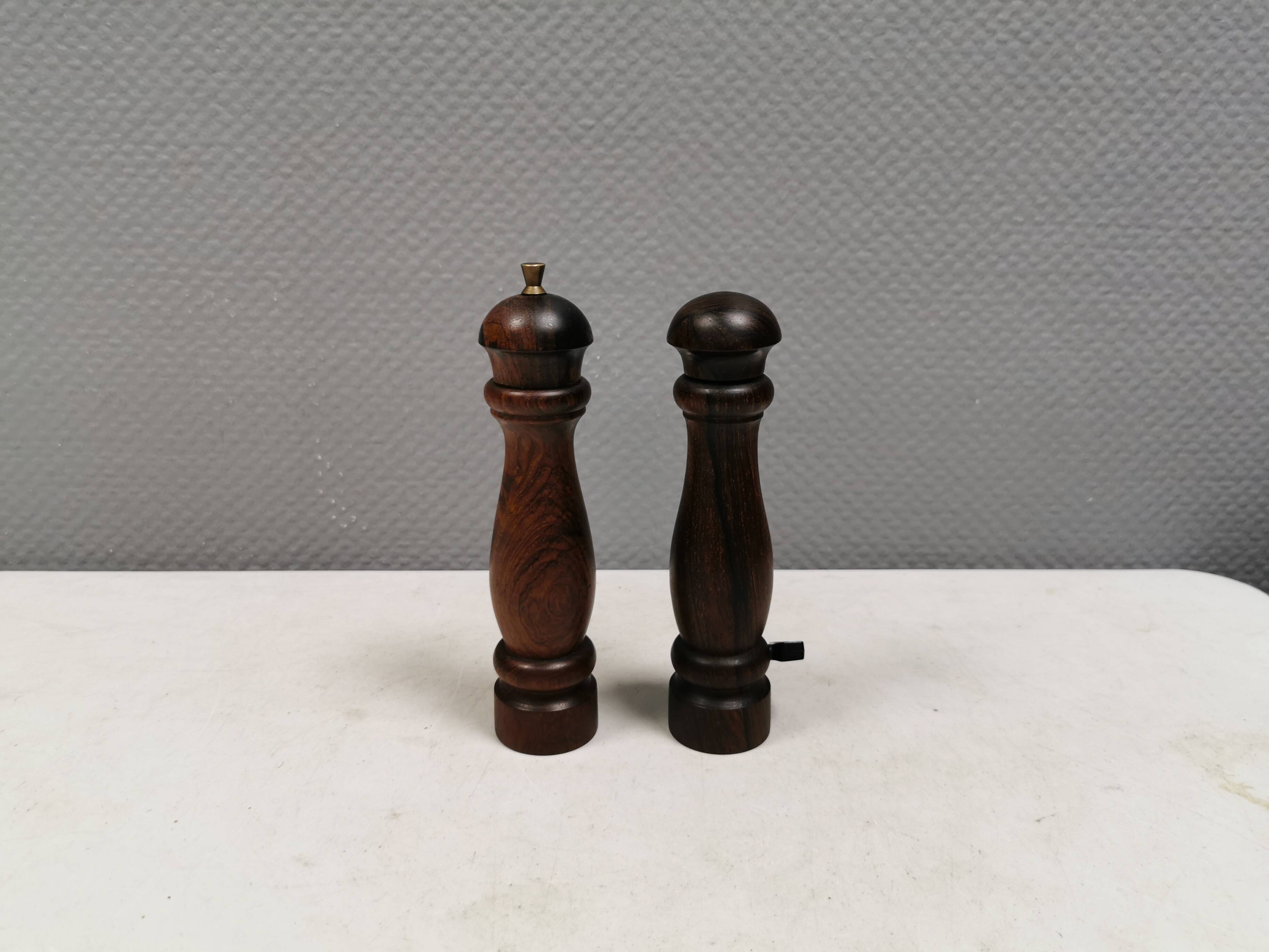 Salt and pepper set in rosewood, Denmark 1960-70s.