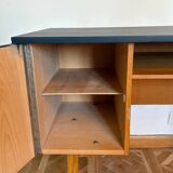 Adult desk with compass feet