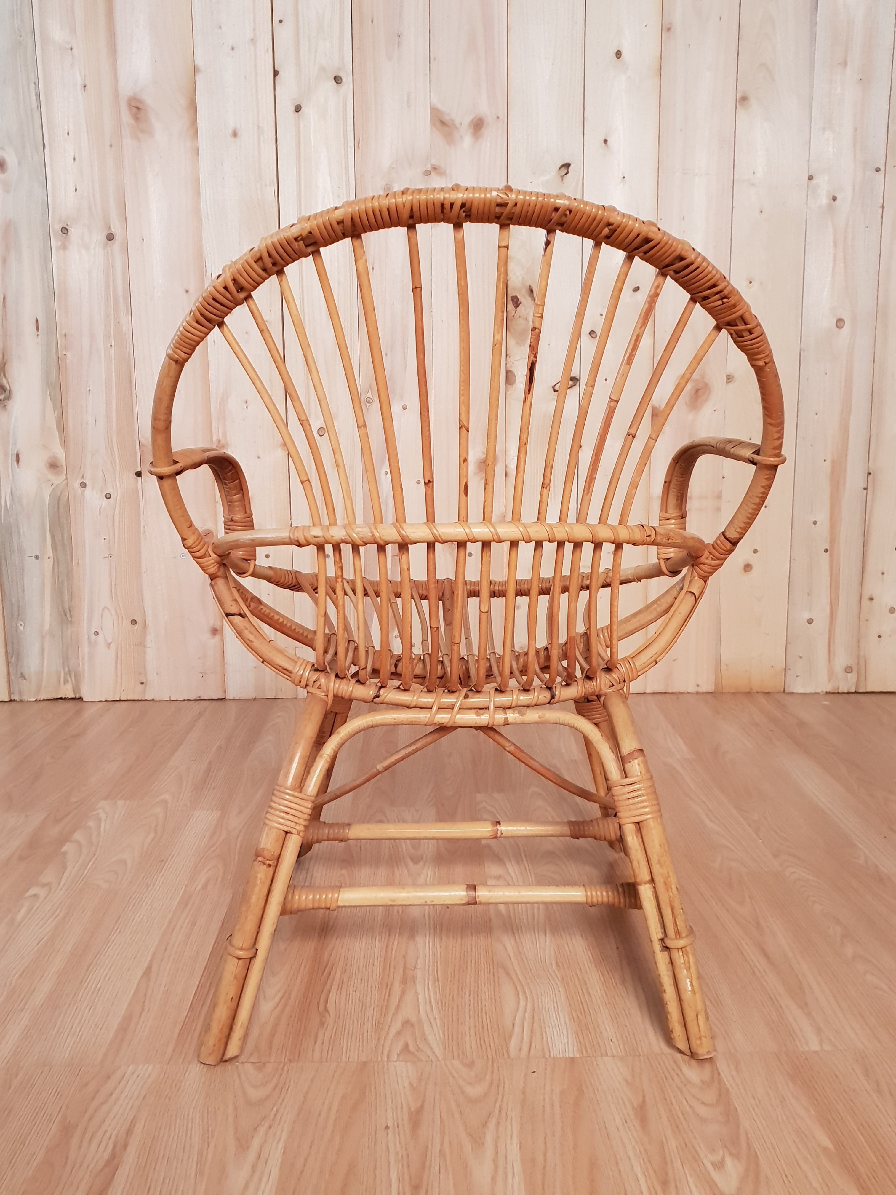 Vintage rattan chair