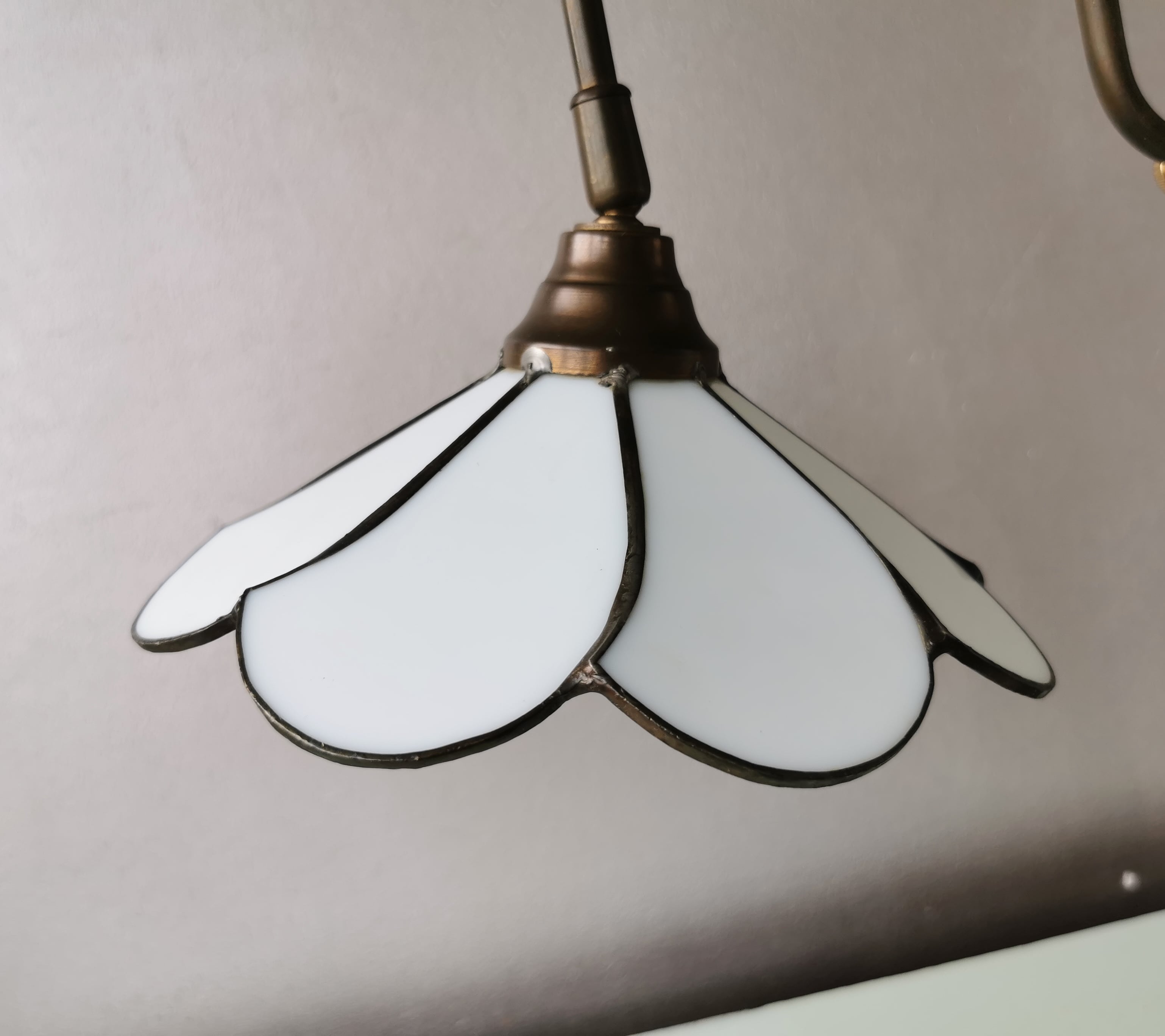 Vintage table lamp/desklamp, seventies in Tiffany style