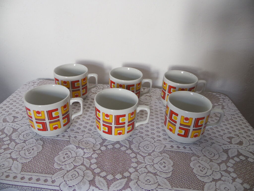 6 vintage Tognana cups 70's