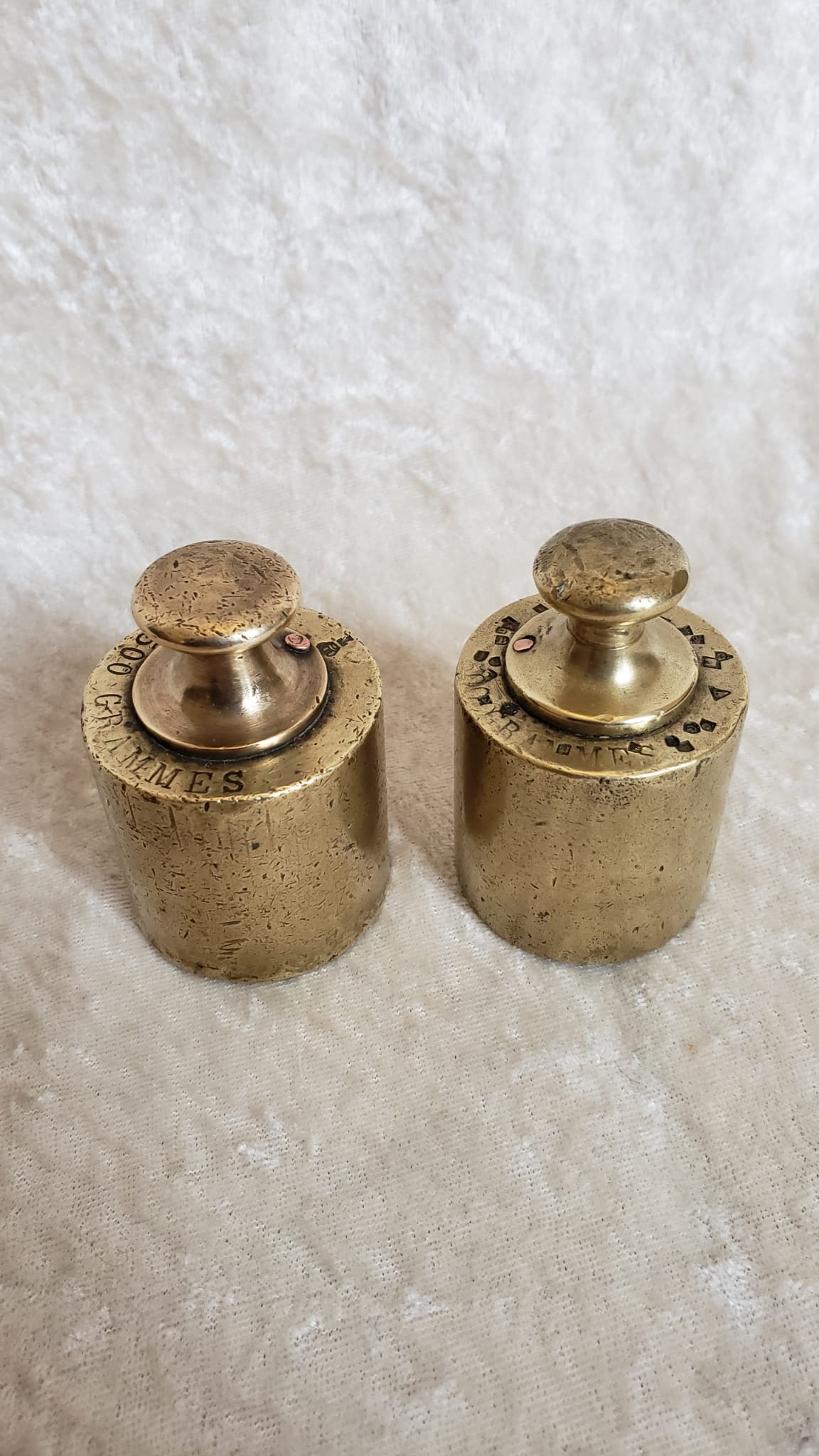 2 weight of 500g brass for old scale
