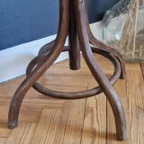 Parrot coat rack