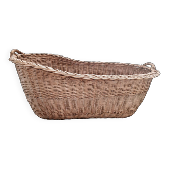 Large vintage wicker basket