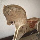 Jouet ancien/vintage cheval en bois à roulettes années 50