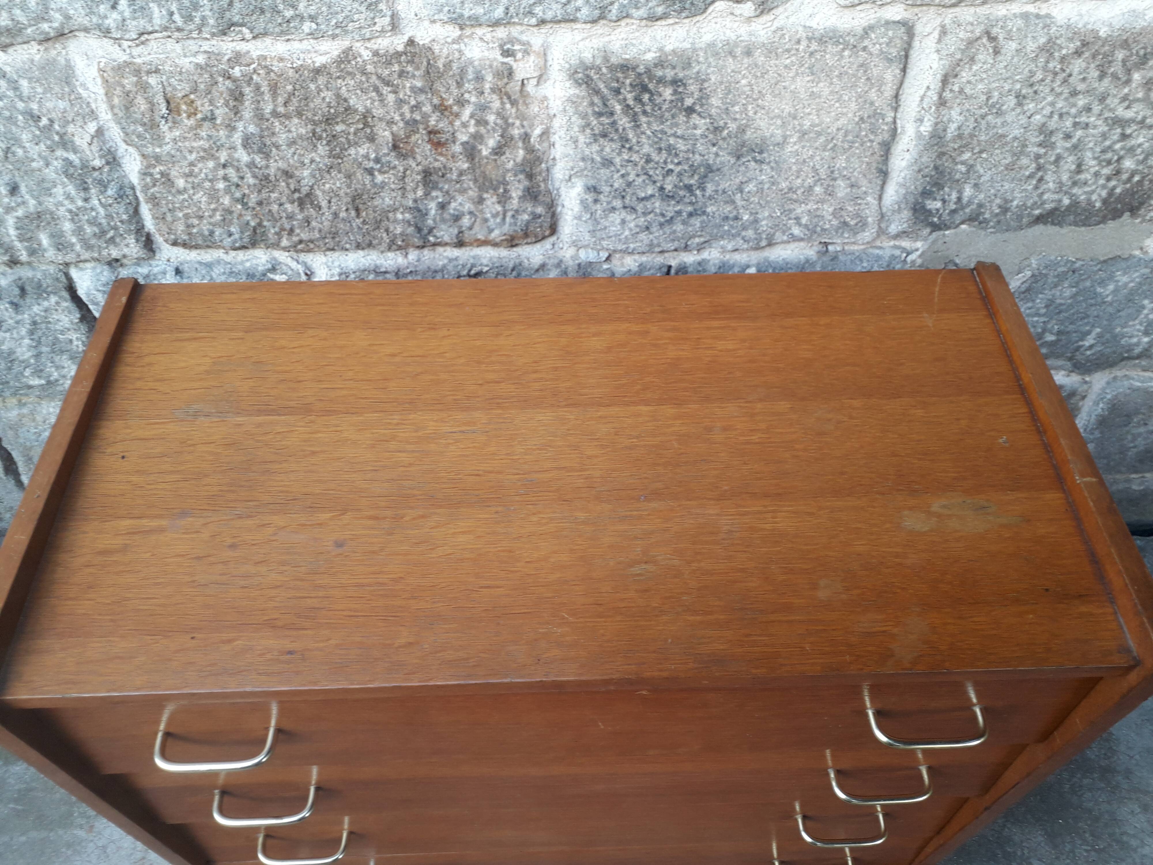 Commode vintage
