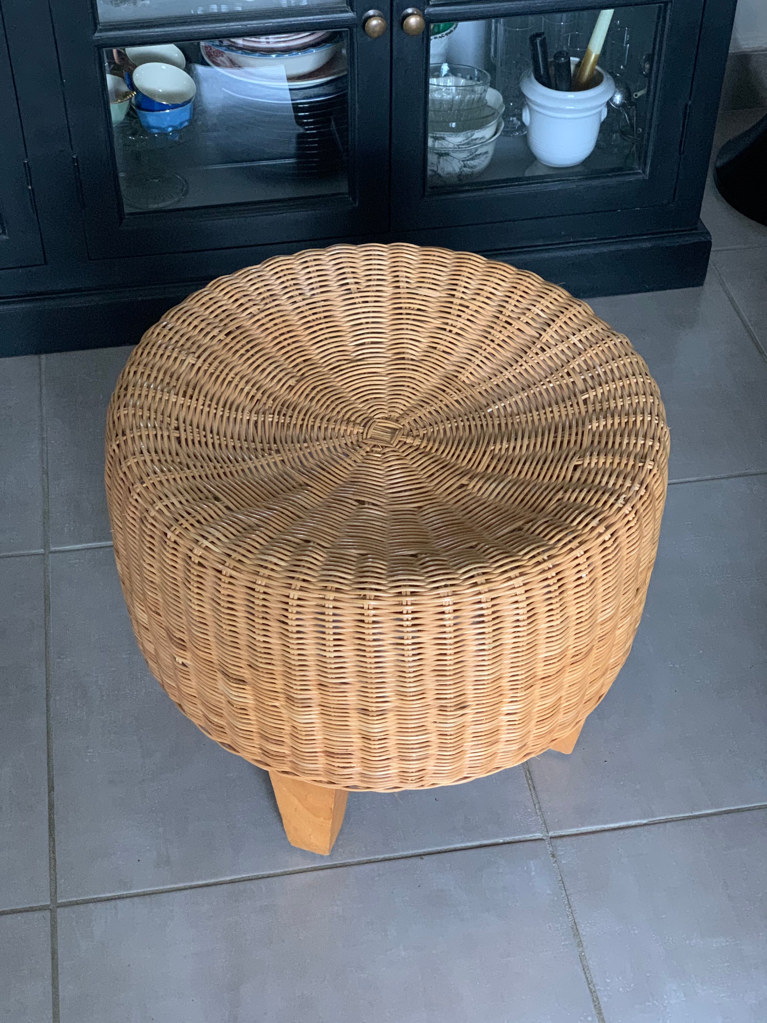 Rattan stool
