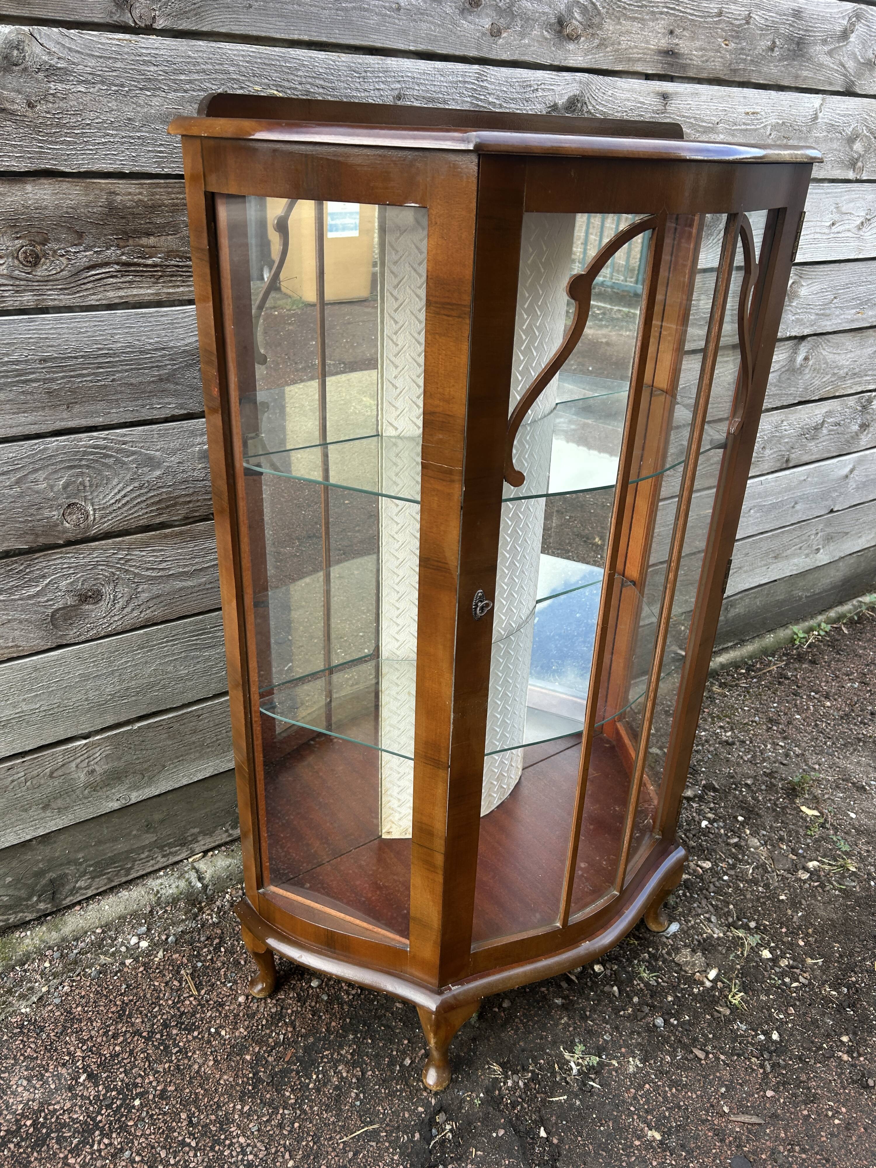 Vitrine demi-lune an acajou