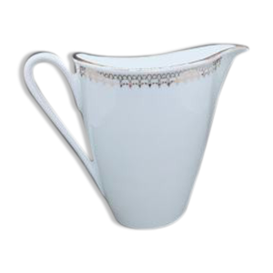 Pot à lait en porcelaine - blanche motifs