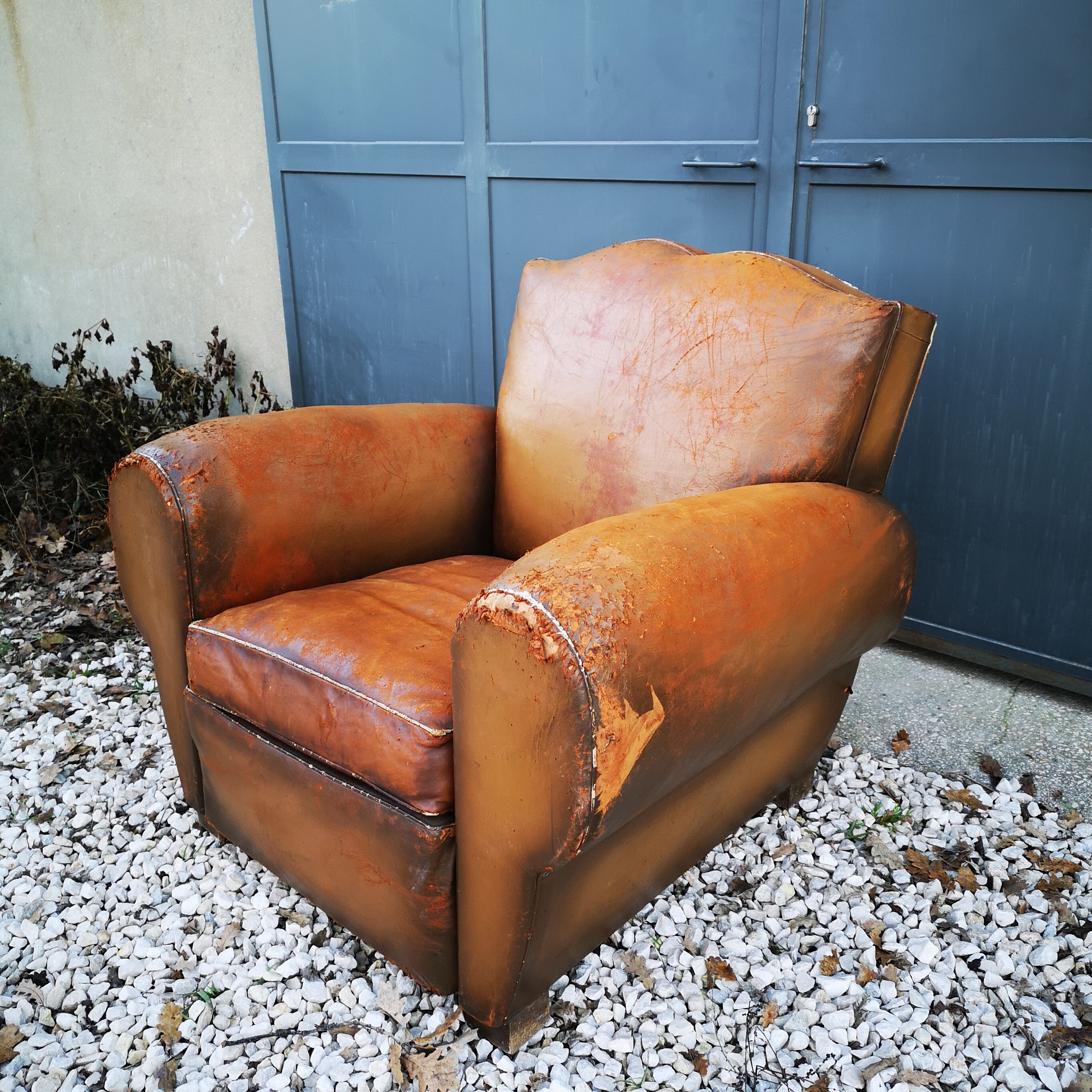 Leather club chair