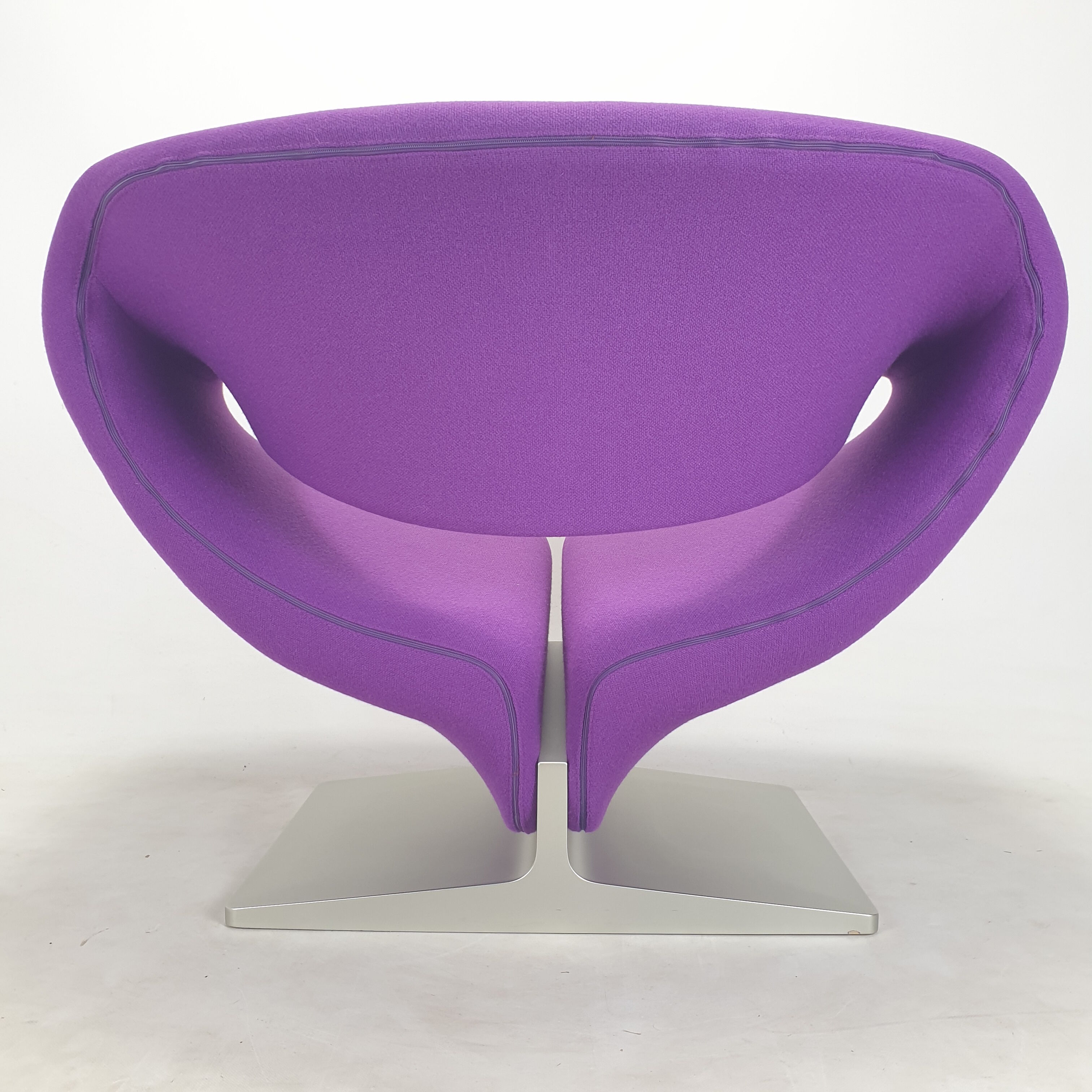 Ribbon Chair by Pierre Paulin for Artifort