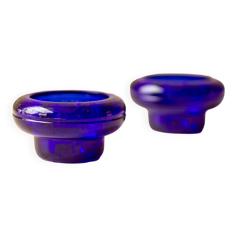 2 outermer blue glass candle holders