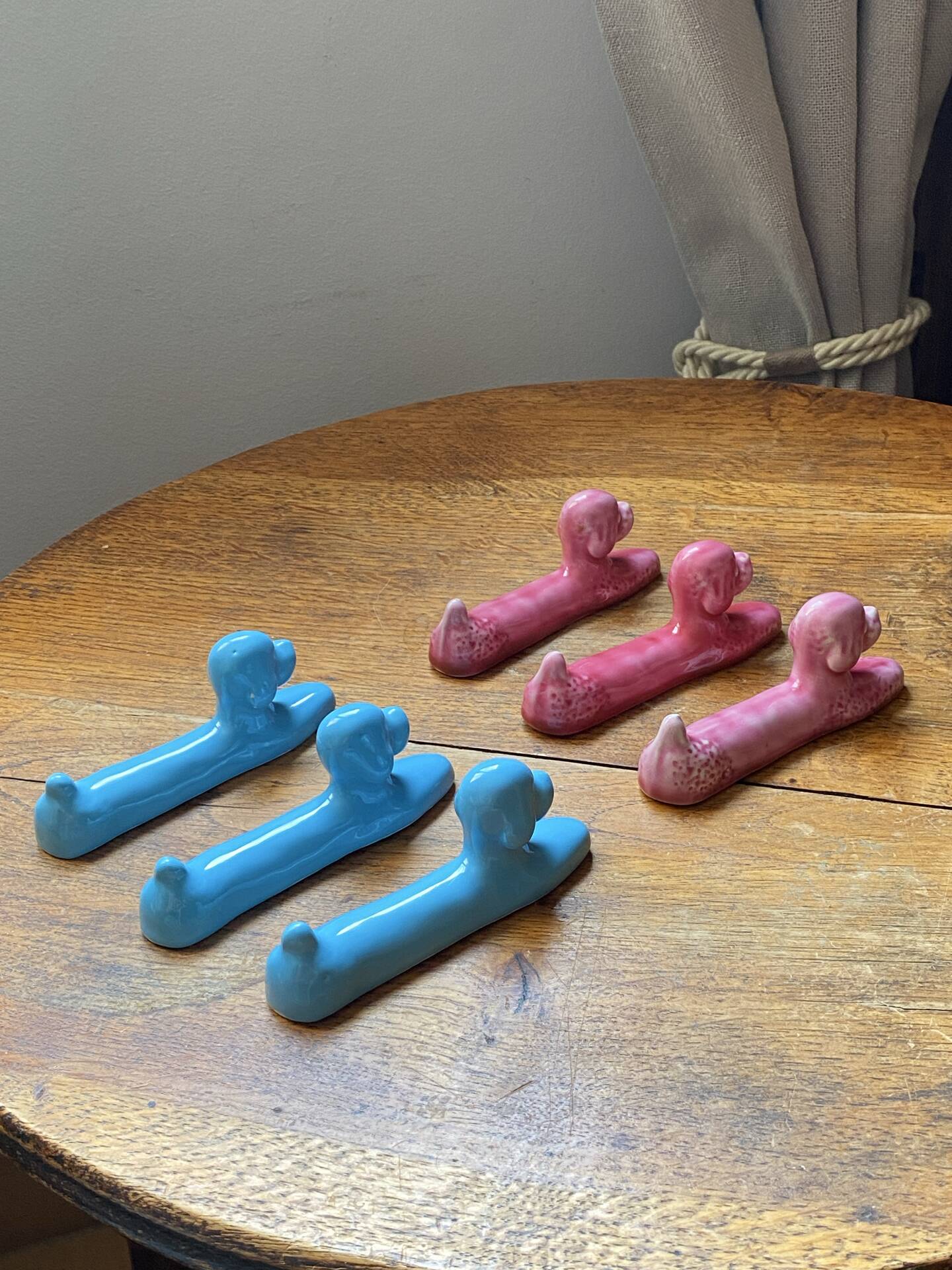 Ceramic poodle knife rest
