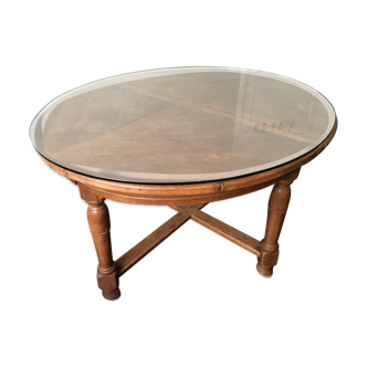 Oval solid oak table made from the 1970s