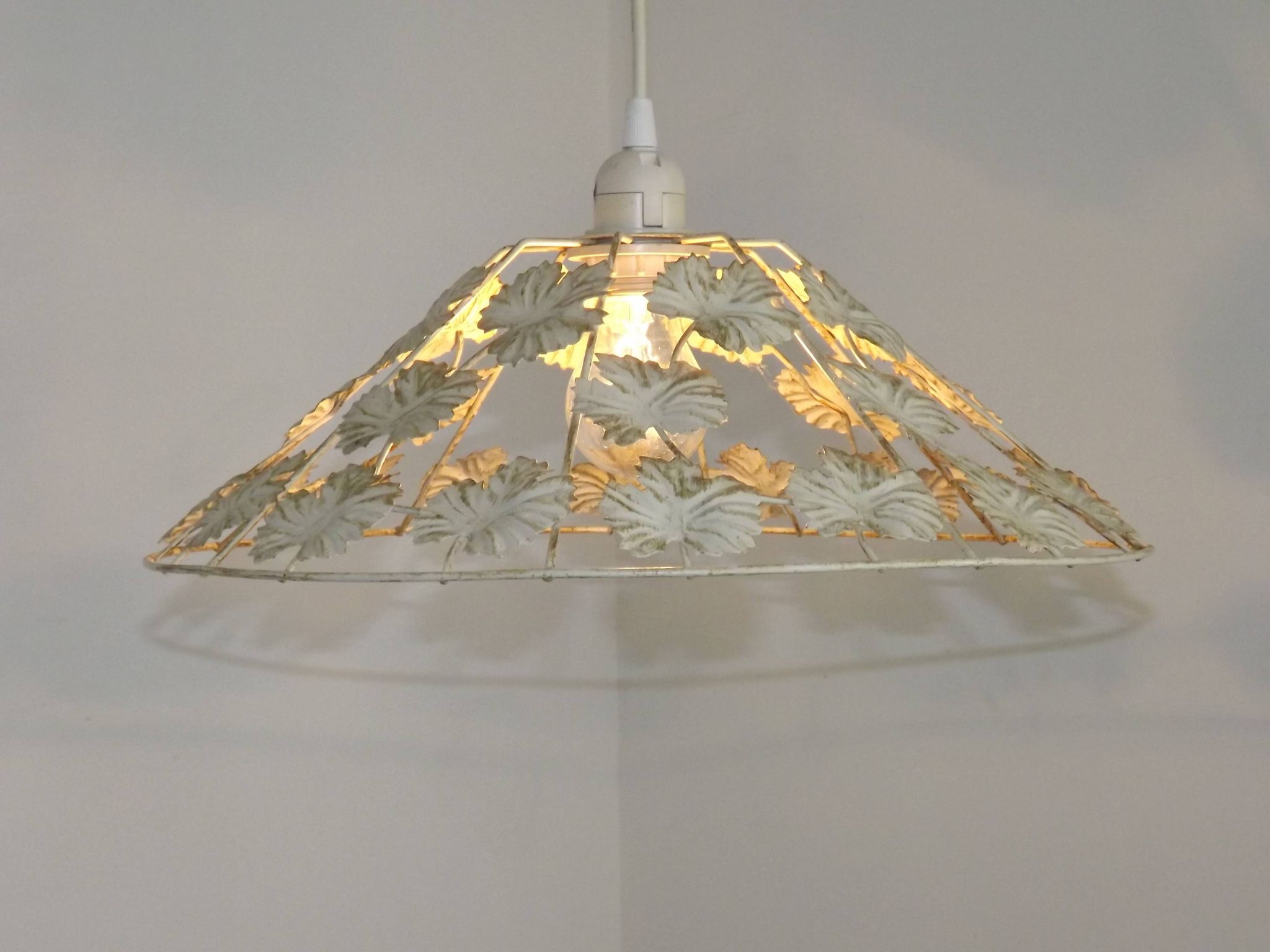 Vintage French Cream and Gold Metal Ceiling Light with Autumn Leaves 5520