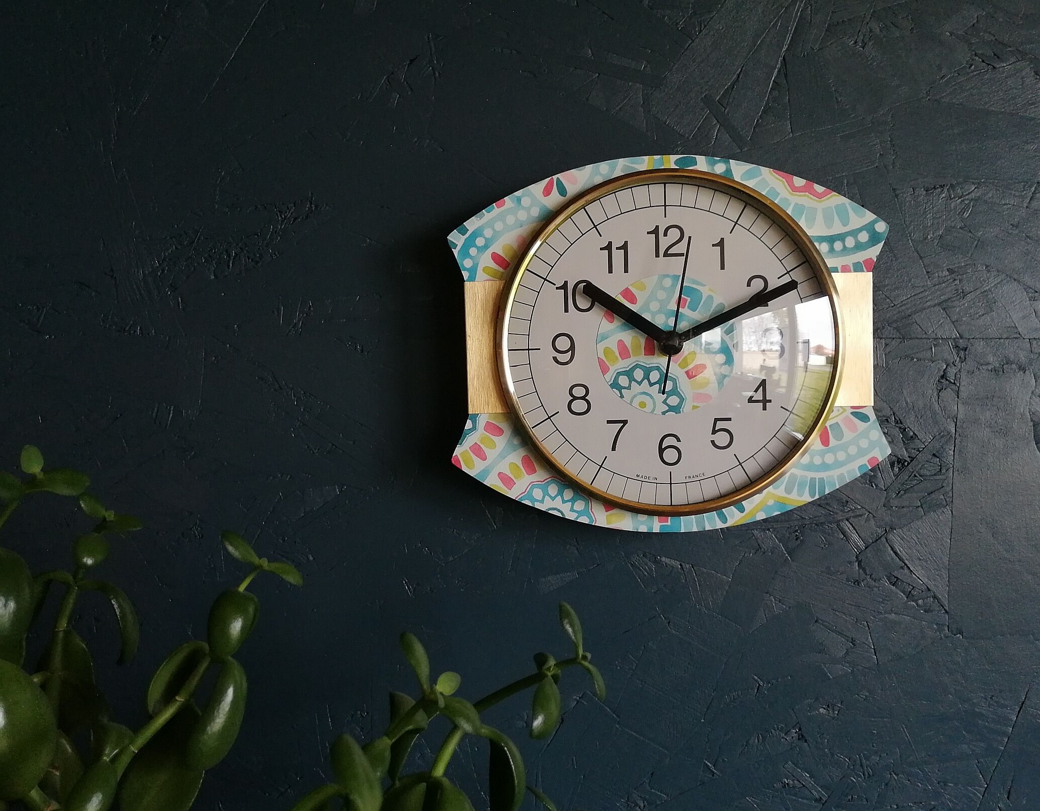 Vintage silent wall clock "Japy Folk"