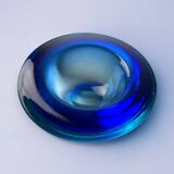Vide-poche circulaire en verre de Murano bleu par Flavio Poli