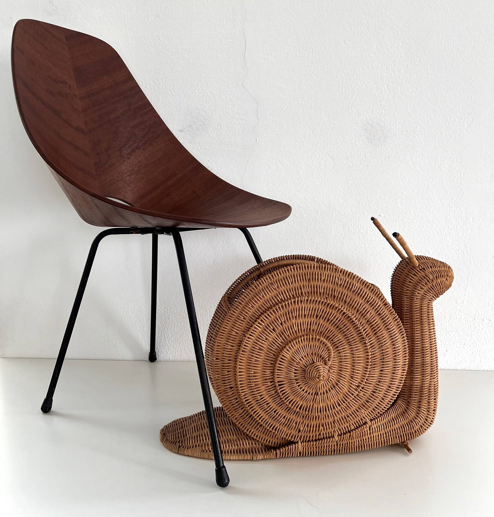 Italian Vintage Large Rattan Snail Basket, 1980s