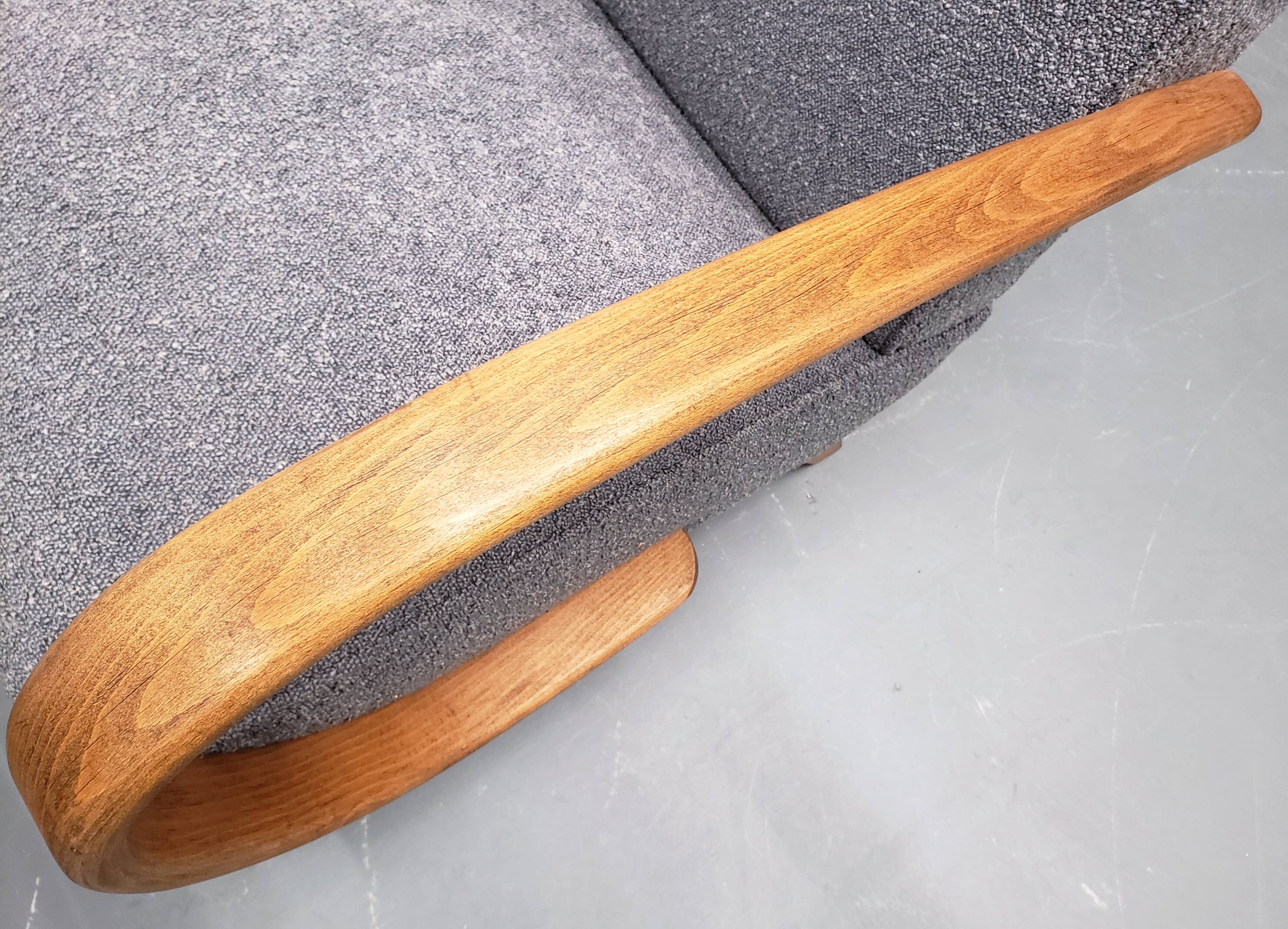 Fauteuil Jindrich Halabala en bois courbé, bouclette grise, 1930