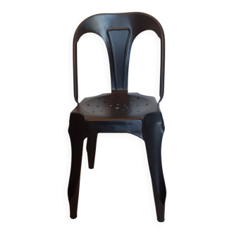 Children's metal chair