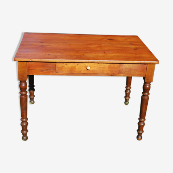 Old farm table in fir with a drawer