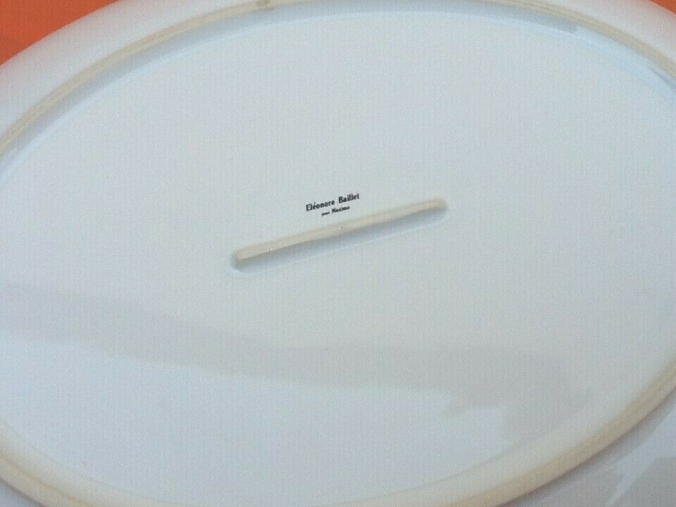 Serving dish by Eléonore Baillet Oval shape Porcelain with floral decoration