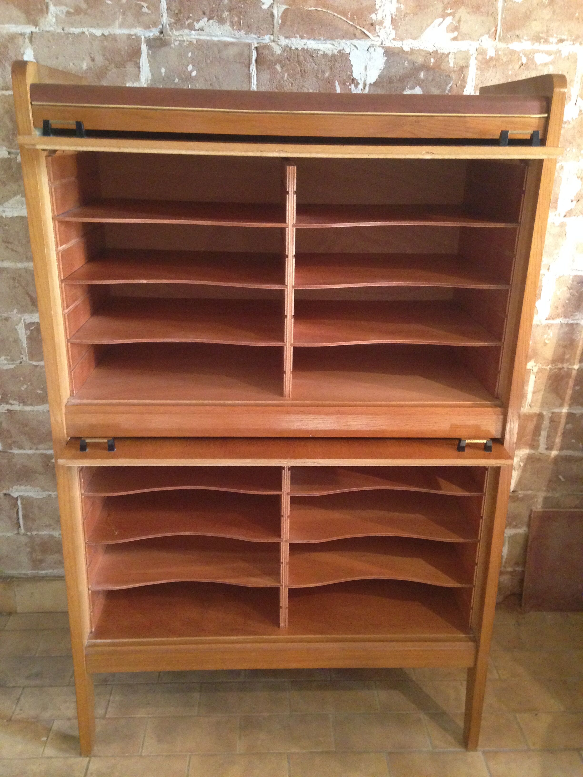 Furniture storage year 50 wood and skai has 16 compartments