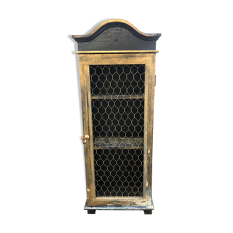 Etagère garde manger