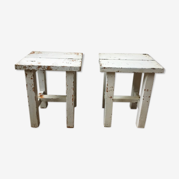 Lot de 2 tabourets, tables de chevets en bois patiné