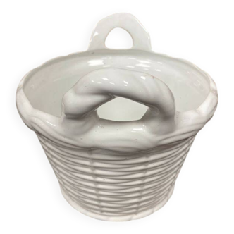 Cache pot en céramique blanche émaille à décor d'osier tressé