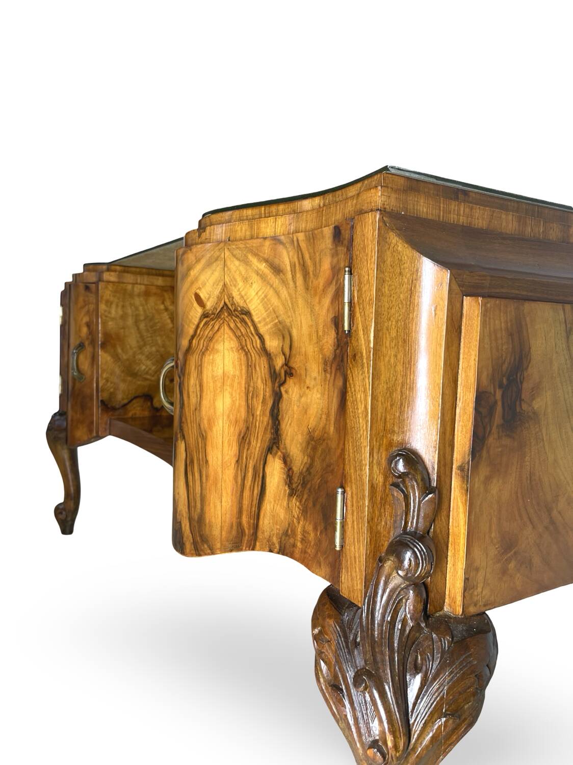 Italian console/petinuse from the 1930s