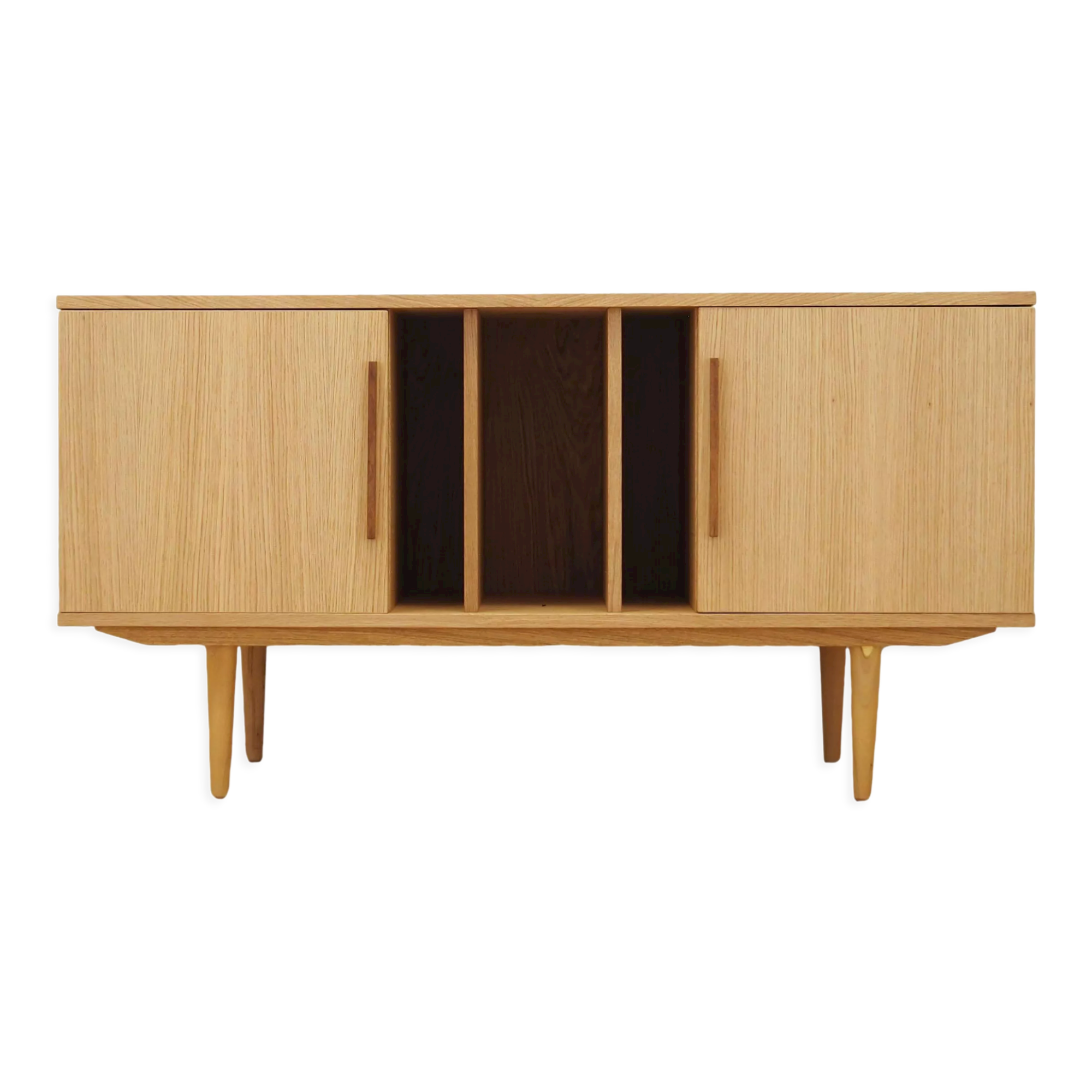Oak dresser, Danish design, 1990s, production: Denmark