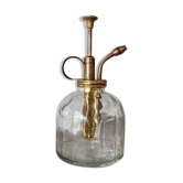 Glass and gold metal spray