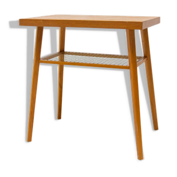 Table d'appoint des années 60 de Dřevopodnik Holešov, Tchécoslovaquie.
