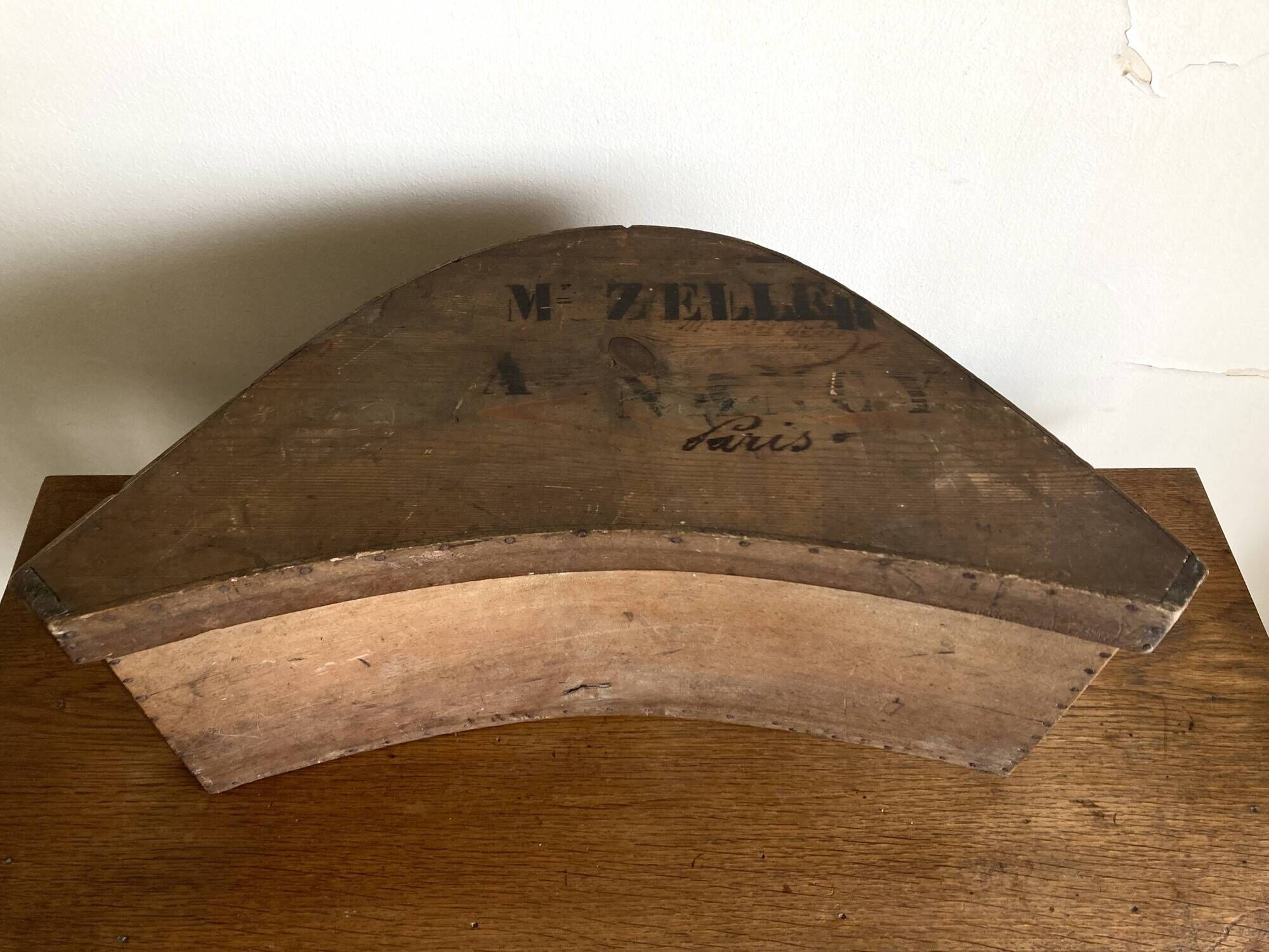 Neo-classical Empire box 1860 in curved wood shape XXL